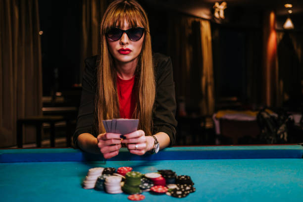 omutogel slot game library showing slot titles, live-dealer tables, and esports markets